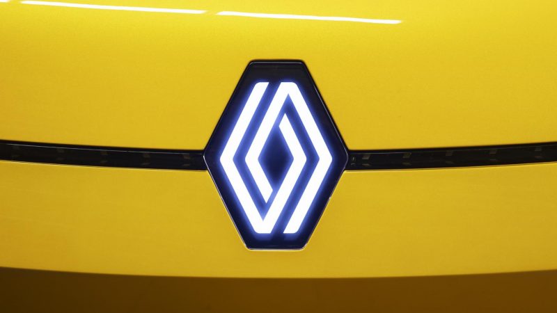 Бренд Renault представил девятую версию логотипа