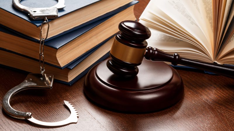 Услуги адвоката по криминальным делам